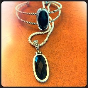 Necklace and bracelet set